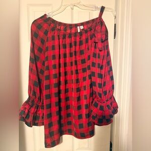 Women’s Plus Cato 18/20 Red Black Buffalo Plaid Cold Shoulder Bell Sleeve Blouse